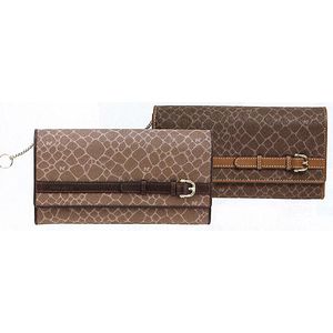 【送料無料】ニナリッチ　バックル付財布