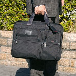 【送料無料】TUMI トゥミ ビジネスバッグ（大） 26160