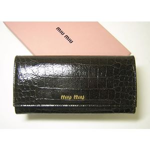 ミュウミュウ財布 MIUMIU クロコ型押し二つ折長財布（ダークブラウン）  5M1109