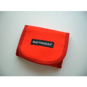 marimekko マリメッコ 財布レッド